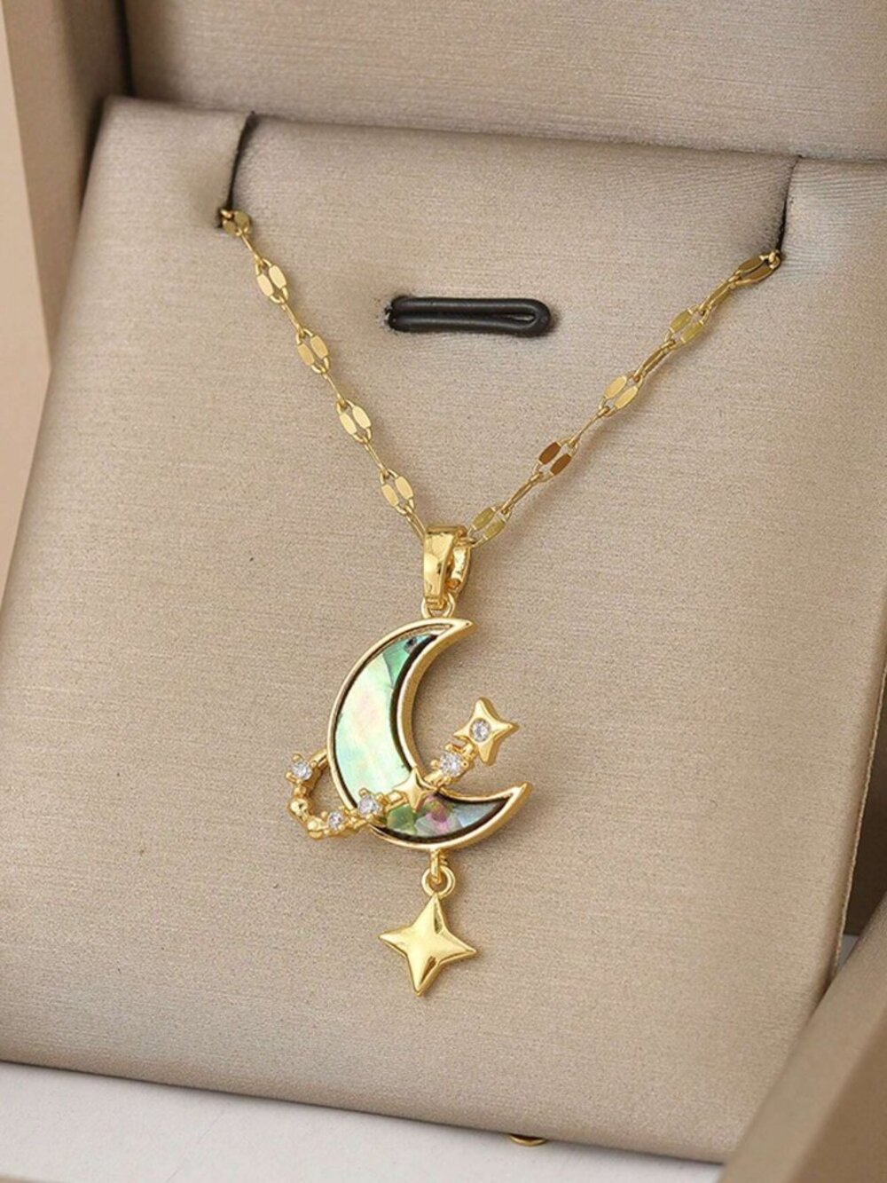 Stainless Steel Moon Shaped Pendant Necklace Adorned With Rhinestones